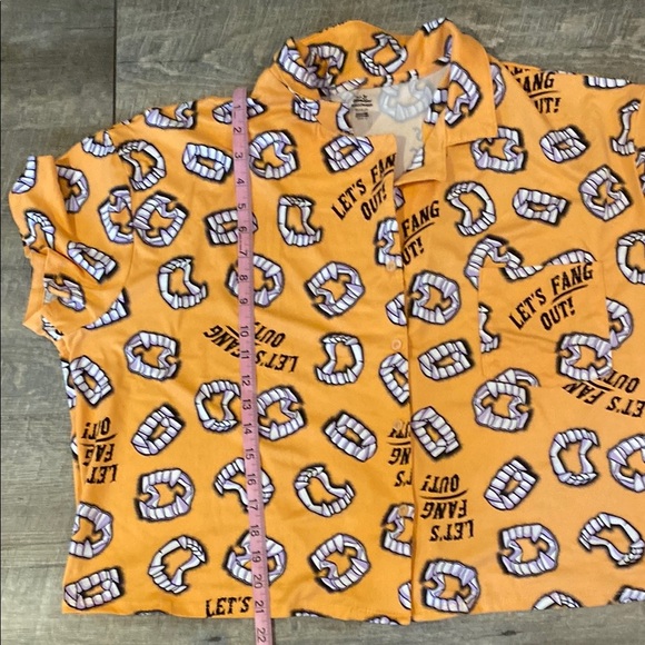Orange Graphic Button-Up Shirt very soft crop top HALLOWEEN 🎃  NWOT - Picture 9 of 10